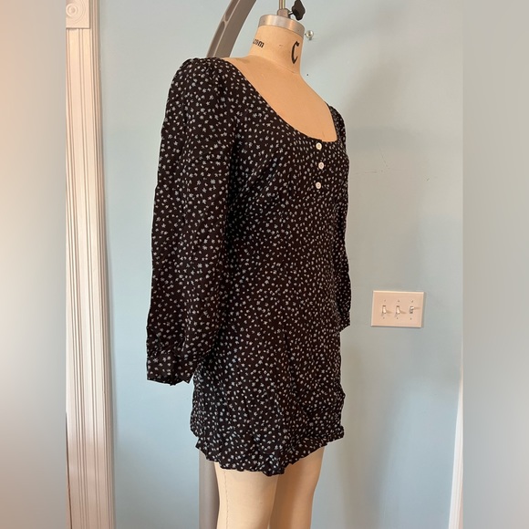Madewell Dresses & Skirts - NWOT Madewell Seamed Long-Sleeve Mini Dress in - Black Navy Floral